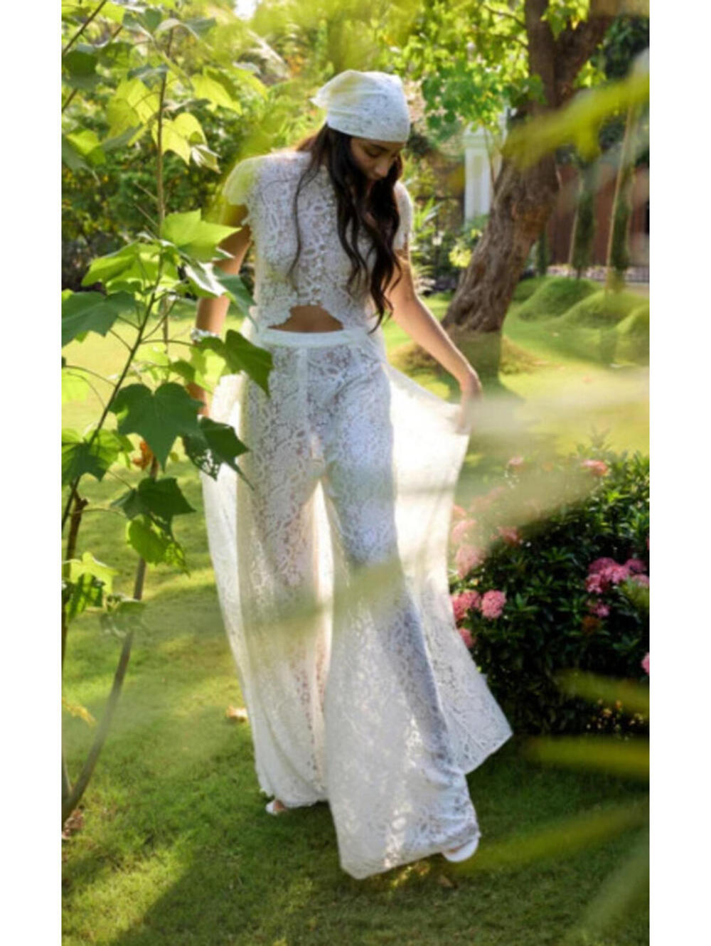 Deme by Gabriella lace pants & scarf set size L NWT